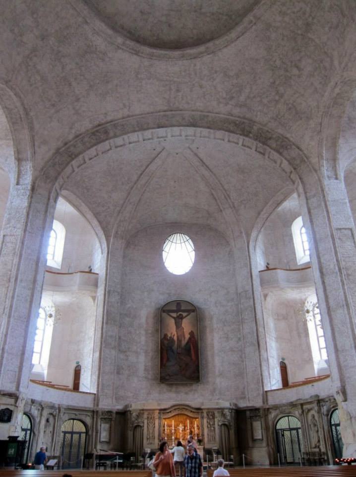 Kreuzkirche altar and balconies