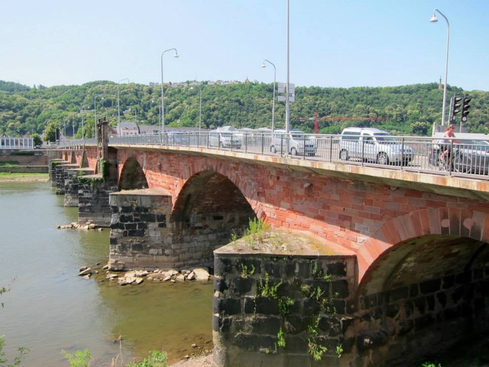 The ancient Roman bridge. The road is much younger than the piles.
