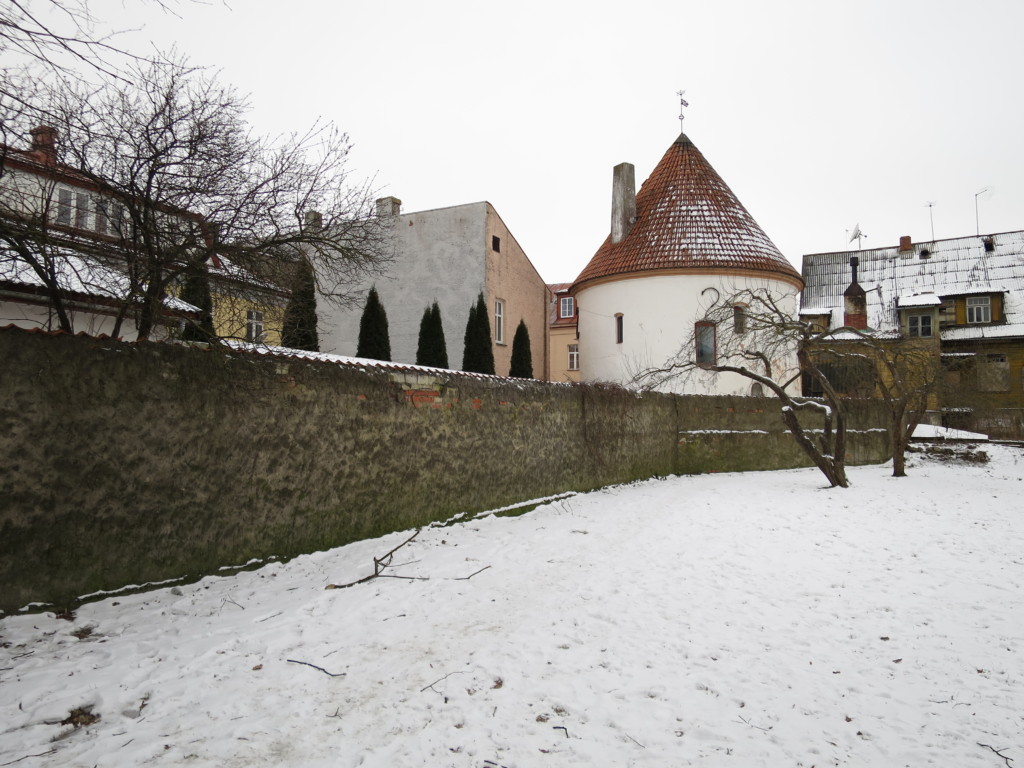 Punane Torn Red Tower in Parnu