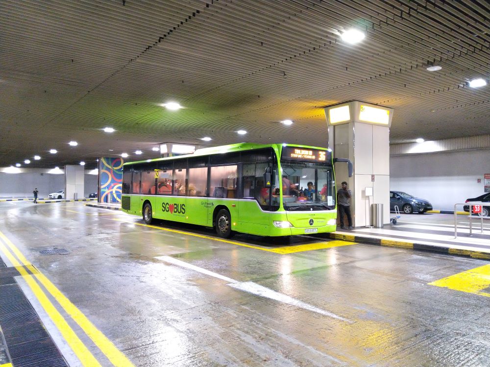 This Cheap Singapore Sightseeing Bus Tour on #36 Costs Only $2 1